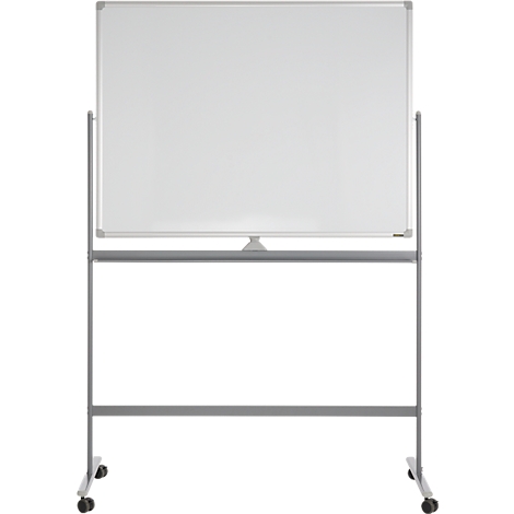 Wit, rechthoekig whiteboard op een grijs, rollend frame. Het bord is leeg en tegen een witte achtergrond.
