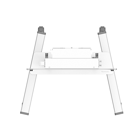 Wit, perspectiefweergave van een opvouwbaar krukframe. Grijze uiteinden en details.