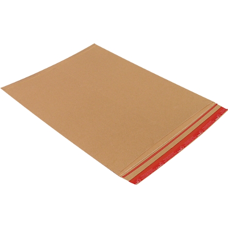 Braune Versandtasche mit rotem Klebestreifen.