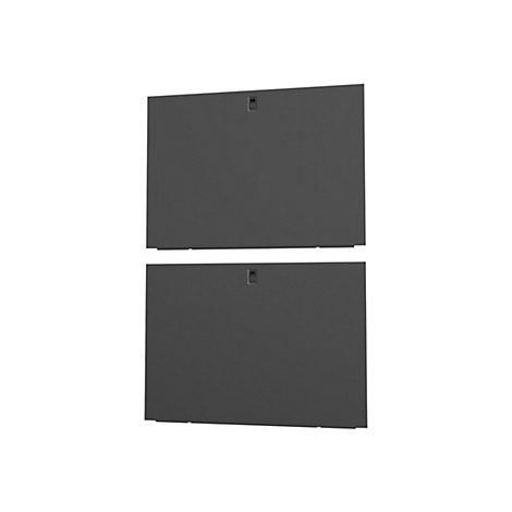 Zwei graue Schranktüren mit quadratischen Griffen. Oben und unten leicht versetzt.