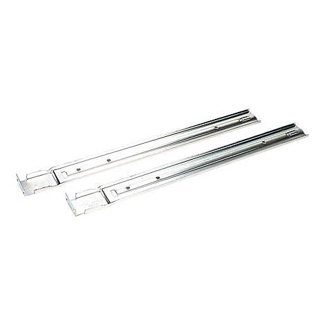 Zwei silberne Metallführungen liegen diagonal auf weißem Grund. Sie haben Löcher und eine rechteckige Form an den Enden.