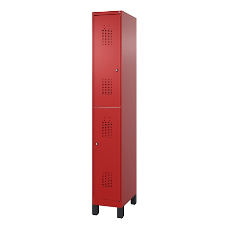 Casier métallique rouge, à deux portes, avec fentes de ventilation et pieds noirs.