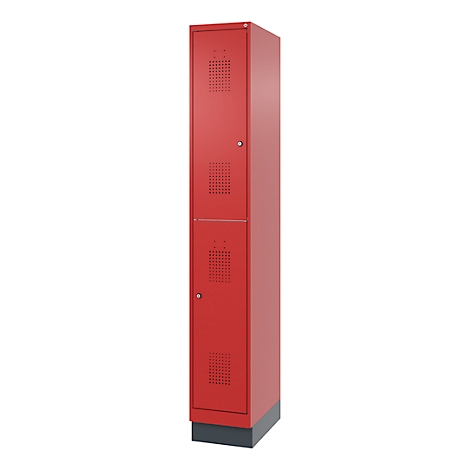 Armoire rouge à deux compartiments, aérations et poignées de porte. Socle gris.