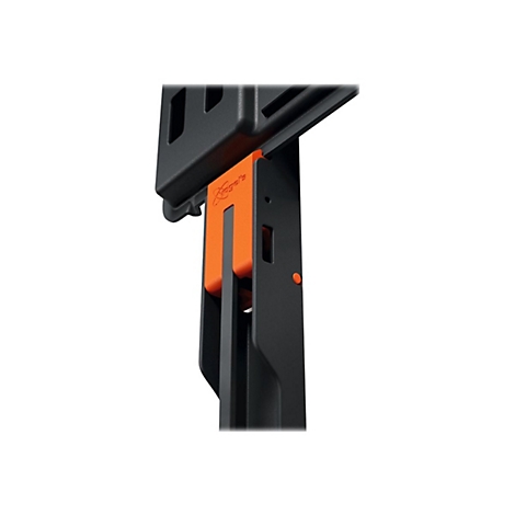 Detailaufnahme einer Halterung. Schwarz und orange. Das Logo "Vogels" ist zu sehen.