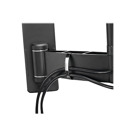 Nahaufnahme einer schwarzen TV-Halterung mit Kabeln und Metallclip.