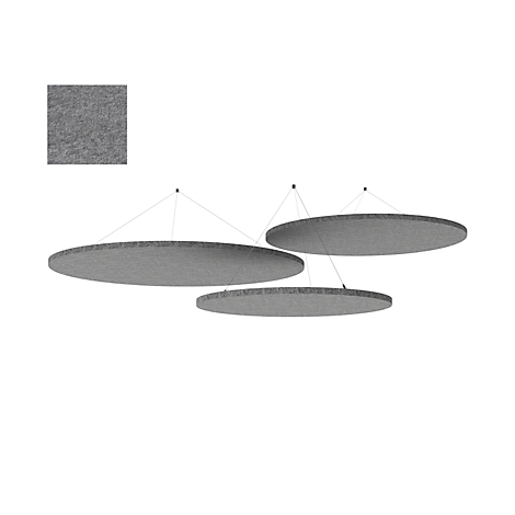 Trois panneaux acoustiques gris et ronds suspendus à de fines cordes sur fond blanc. Une section du matériau est visible en haut à gauche.