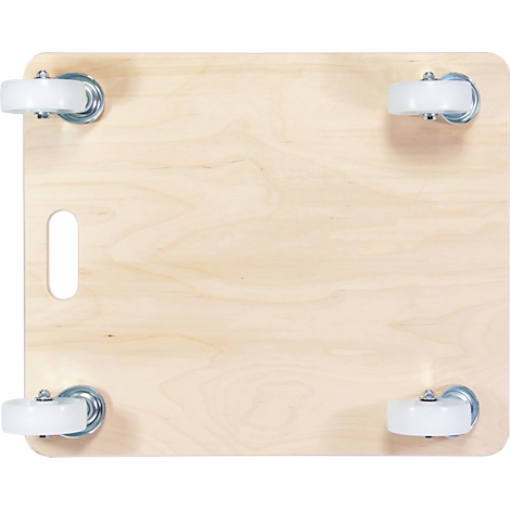 Houten plank met vier witte wielen en een handvat. De achtergrond is wit.