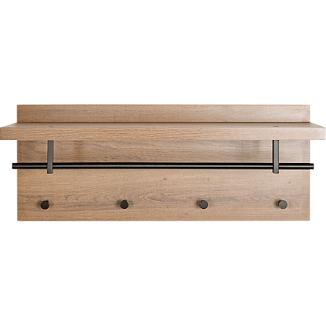 Hölzerne Wandgarderobe mit Ablage, schwarzer Stange und vier Haken.