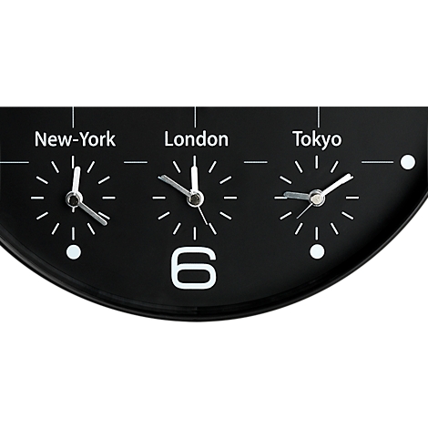 Zwarte wereldklok die de tijd in New York, Londen en Tokio toont.