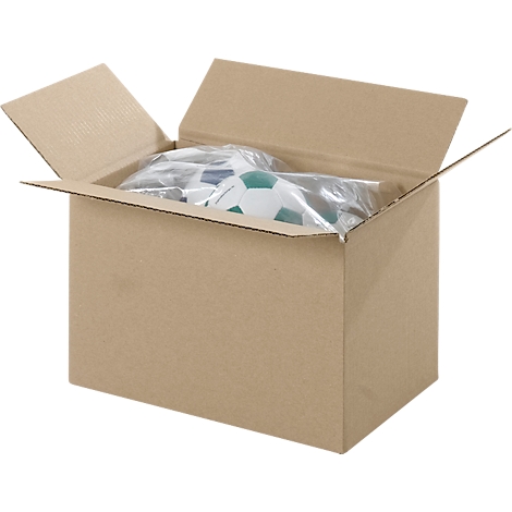 Geöffnete braune Pappschachtel mit einem Fussball und anderen Gegenständen in Plastikverpackung.