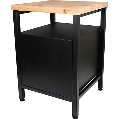 Beistelltisch mit Tischplatte aus Holz, schwarzem Korpus und Gestell.
