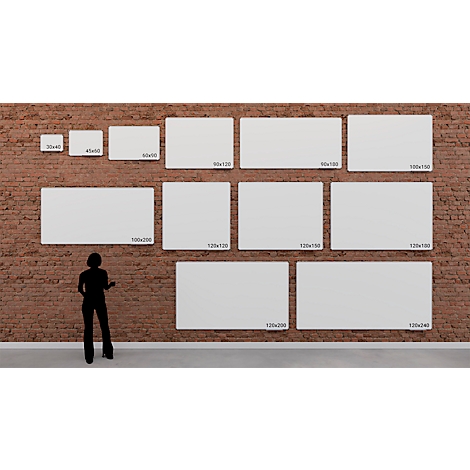 Silhouet van een persoon voor een bakstenen muur met een selectie van wandkunst in verschillende maten.