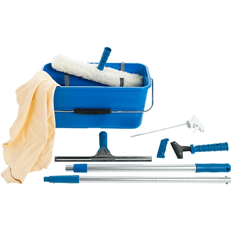 Window cleaning set: bucket, cloth, wiper, spray bottle, extension poles.