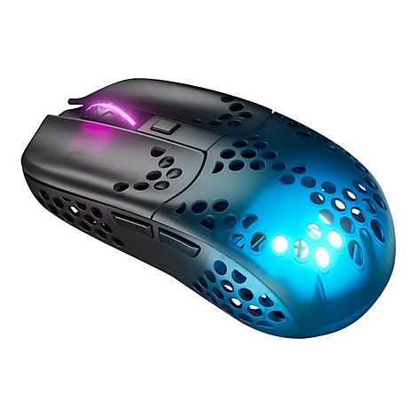 Schwarze Gaming-Maus mit blauen und pinkfarbenen LED-Leuchten. Die Oberfläche ist perforiert.