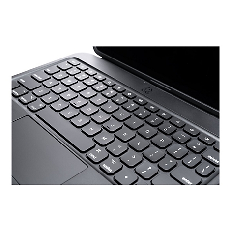 Nahaufnahme einer schwarzen Tastatur. Tasten mit Buchstaben und Symbolen, darunter eine Leertaste und ein Touchpad. Das ZAGG Logo ist sichtbar.