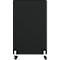 Panneau de séparation noir et rectangulaire avec roues. Pour plus d'intimité et de flexibilité au bureau.