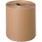 Un rouleau de papier d'emballage brun, cylindrique, debout.