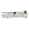 Addon SFP-Modul mit blauem Hebel auf weißem Hintergrund.