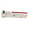 Silbernes Proline J9151E-PRO SFP+ Glasfaser-Transceiver-Modul mit blauem Entriegelungshebel vor weißem Hintergrund.