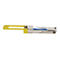Addon QSFP28 Glasfaser-Transceiver mit gelbem Entriegelungshebel vor weißem Hintergrund.