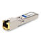 Ein silberner Addon 10GBASE-TX SFP+ Kupfer-Transceiver vor weißem Hintergrund.