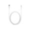 Câble Lightning blanc. Connecteur USB en haut à gauche, connecteur Lightning à droite, câble en boucle.