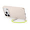 Beige iPhone Hülle mit gelber Kordel, von der Seite gezeigt.