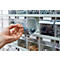 Armoire à bacs, volume 333 l, 69 bacs rabattables amovibles avec poignée encastrée, L 665 x P 250 x H 2000 mm, gris clair/transparent