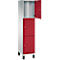Armoire blanche avec portes rouges, une porte est ouverte.