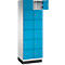 Casier bleu avec une porte ouverte. Les portes de l'armoire sont carrées, les poignées sont argentées.