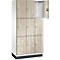 Casier multi-parties, une porte ouverte. Aspect bois clair, cadres de porte et socle sombres, un corps blanc.