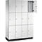 Armoire blanche avec plusieurs portes, une porte ouverte.