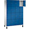 Armoire bleue à 16 compartiments, dont un est ouvert. L'armoire repose sur des pieds noirs.