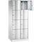 Armoire à casiers Resisto de C+P, 2 compartiments, 8 casiers, L 772 x P 540 x H 1950 mm, gris clair/rouge rubis