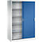Armoire de bureau avec cadre gris et porte coulissante bleue mi-ouverte, laissant voir des étagères sur fond blanc.