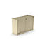 Armoire beige avec portes coulissantes sur fond blanc.