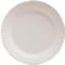 Une assiette en carton ronde et blanche avec une bordure cannelée.