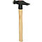 Ein Hammer mit Holzgriff. Der Hammerkopf ist schwarz und hat eine flache Schlagfläche. Der Holzgriff ist hell.