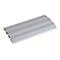 Flaches, silbernes Aluminium-Profil mit Längsrillen zur Bodenbefestigung.