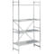 RVS stelling met vier niveaus. De constructie is metaalachtig, open en ontworpen voor industrieel of commercieel gebruik.