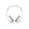 Hellgrauer Kopfhörer mit weißem Bügel, auf weißem Hintergrund.