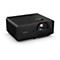 Schwarzer BenQ-Projektor, seitlich leicht erhöht auf weißem Hintergrund. Mit 4K HDR-Logo.