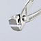Close-up van een zilverkleurige tang met de inscriptie "KNIPEX" en "MADE IN GERMANY".