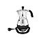 Elektrischer Bialetti Moka Timer Espressokocher aus silbernem Aluminium auf schwarzem Sockel mit Digitalanzeige.