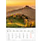 Kalender für November 2026 mit einer Burg auf einem Berg im Hintergrund.