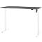 In hoogte verstelbaar bureau, grijs tafelblad, witte poten. Bedieningspaneel rechts.