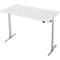 Witte, in hoogte verstelbare bureau met zilveren poten. Het bureau heeft een rechthoekige vorm en is leeg.