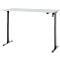Lichtgrijze in hoogte verstelbare bureau met donkergrijze poten. Het tafelblad is rechthoekig. De bureau wordt in werkpositie getoond.