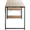 Bureau avec plateau en bois et cadre métallique, deux étagères en dessous.