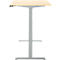 Bureau debout, réglable en hauteur, bois clair, cadre gris.